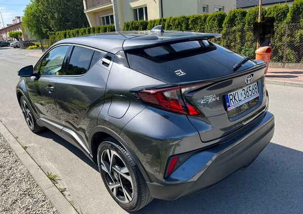 Toyota C-HR cena 108899 przebieg: 83000, rok produkcji 2022 z Kolbuszowa małe 301